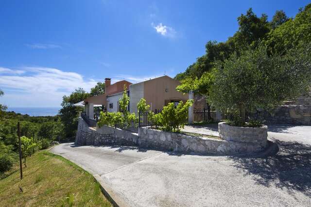 Виллы Robinson`s house Kruševica-19